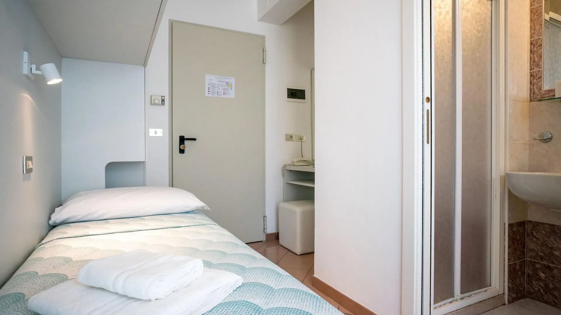 Hotel Radar Rimini 3*,  Italy